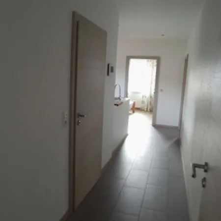 Quarto em Acomodações Particulares Gaestezimmer Haus Tulpenstrasse